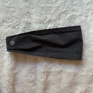 Lululemon Vent Tech Headband